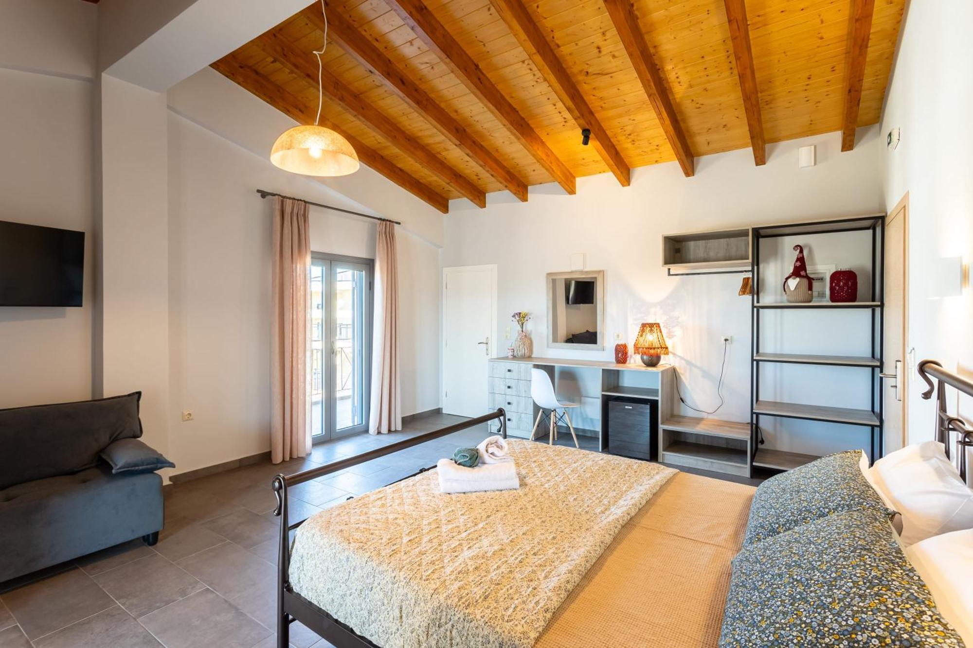 Petrino Serene Nests - Bright Getaways Kakovatos Bagian luar foto