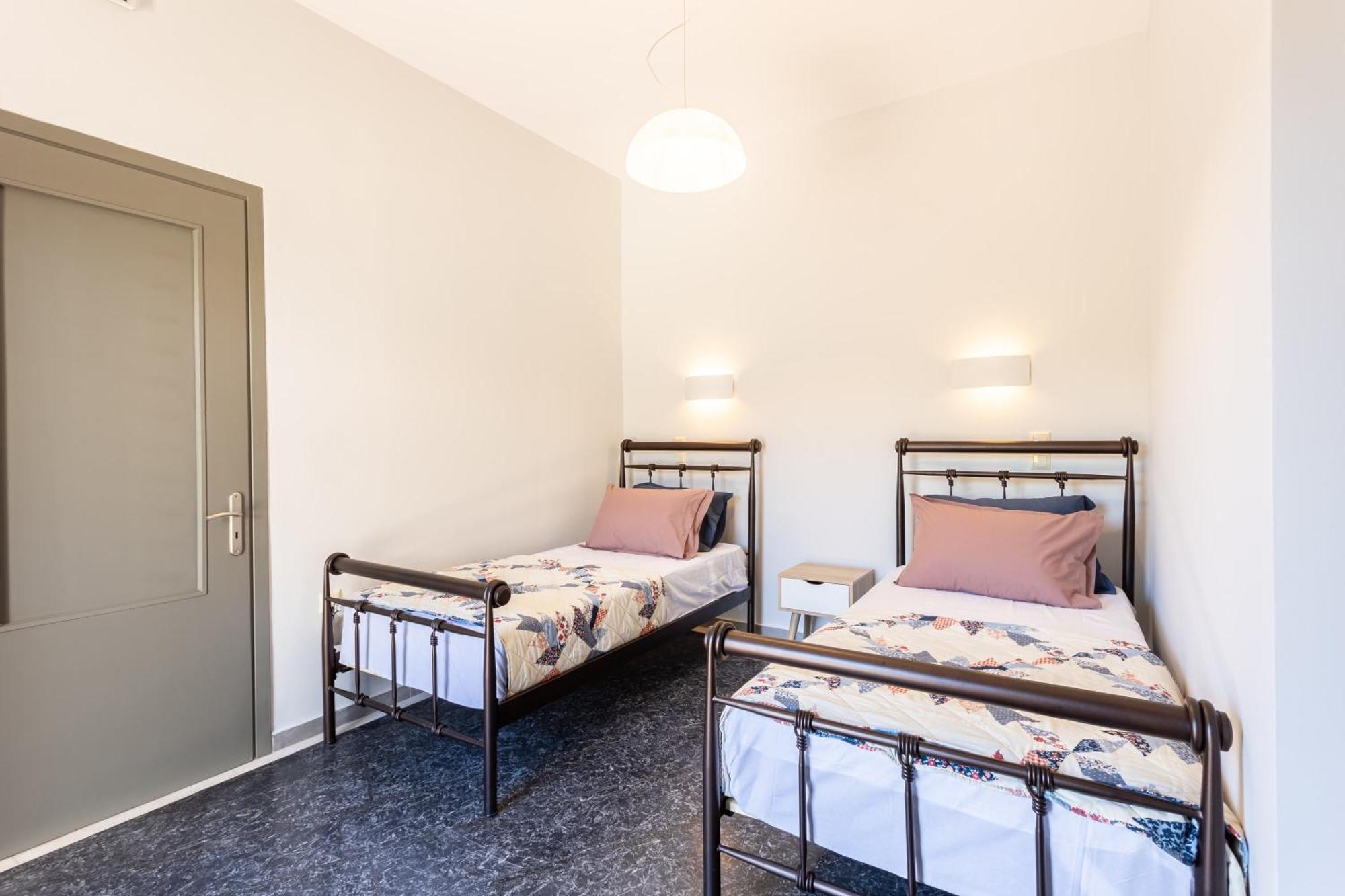 Petrino Serene Nests - Bright Getaways Kakovatos Bagian luar foto