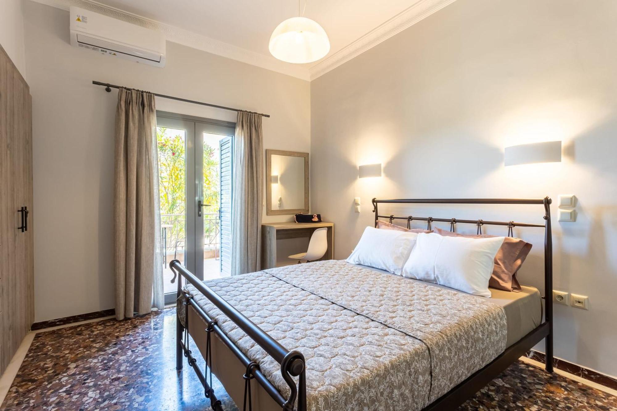 Petrino Serene Nests - Bright Getaways Kakovatos Bagian luar foto